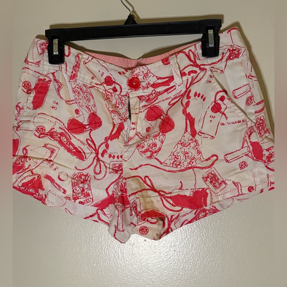 Lilly Pulitzer Red and White Cargo Shorts with Elastic Waistband